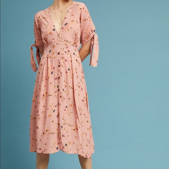 Faithfull the Brand Dresses & Skirts - BNWOT Faithfull The Brand Nina Midi Dress